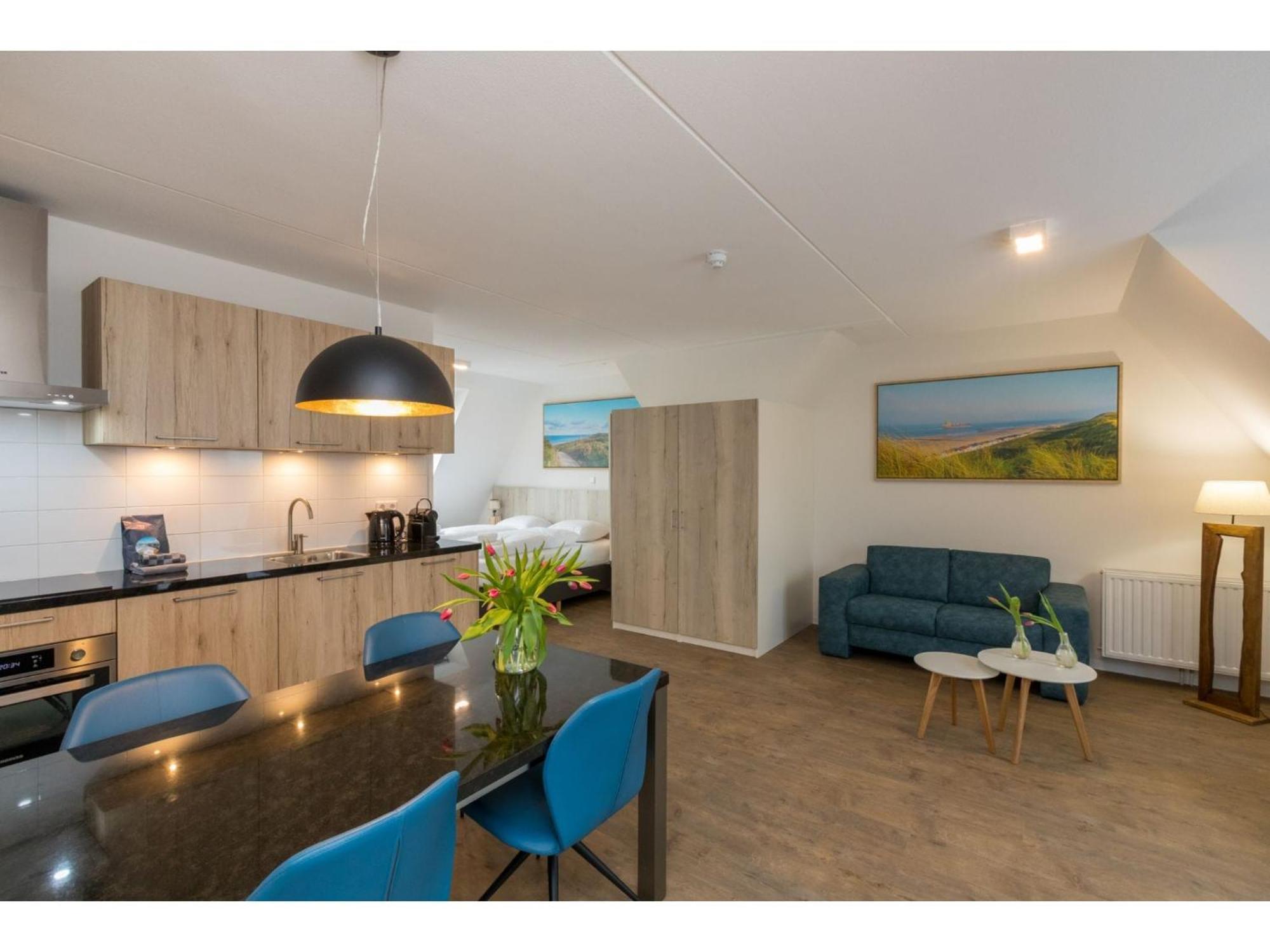 Luxurious Studio For 2 People A 1 Minute Walk From The Beach Of Zoutelande Dış mekan fotoğraf
