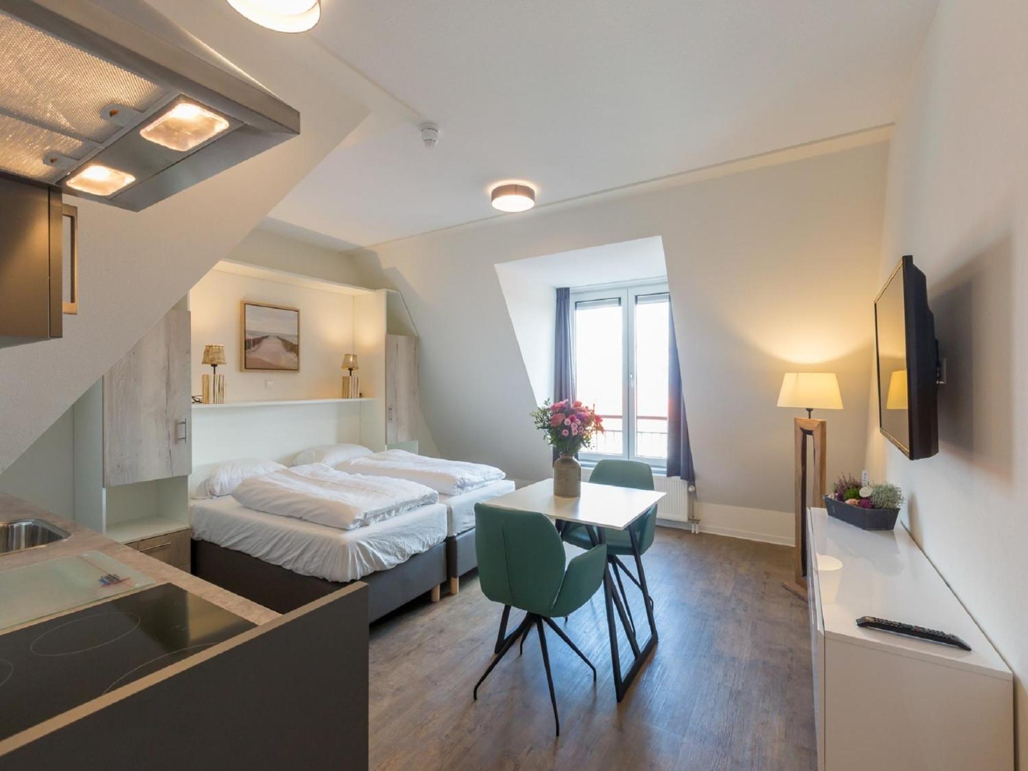 Luxurious Studio For 2 People A 1 Minute Walk From The Beach Of Zoutelande Dış mekan fotoğraf